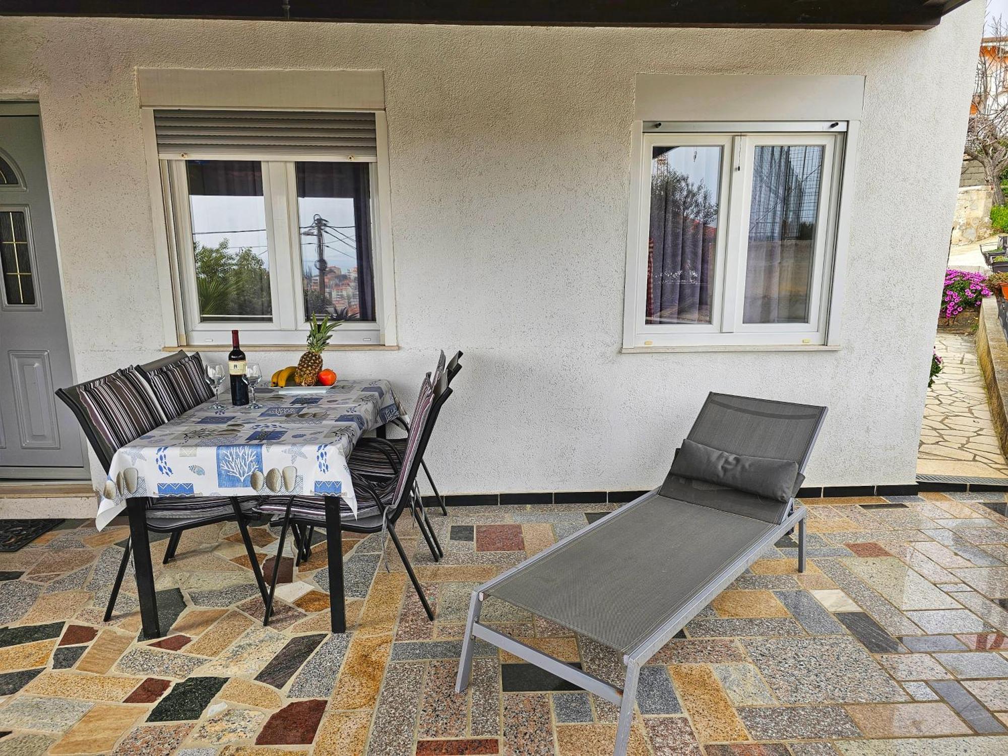 Apartments Plejic Seget Vranjica Exterior foto