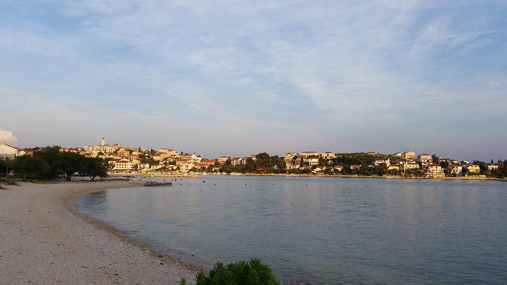 Apartments Plejic Seget Vranjica Exterior foto